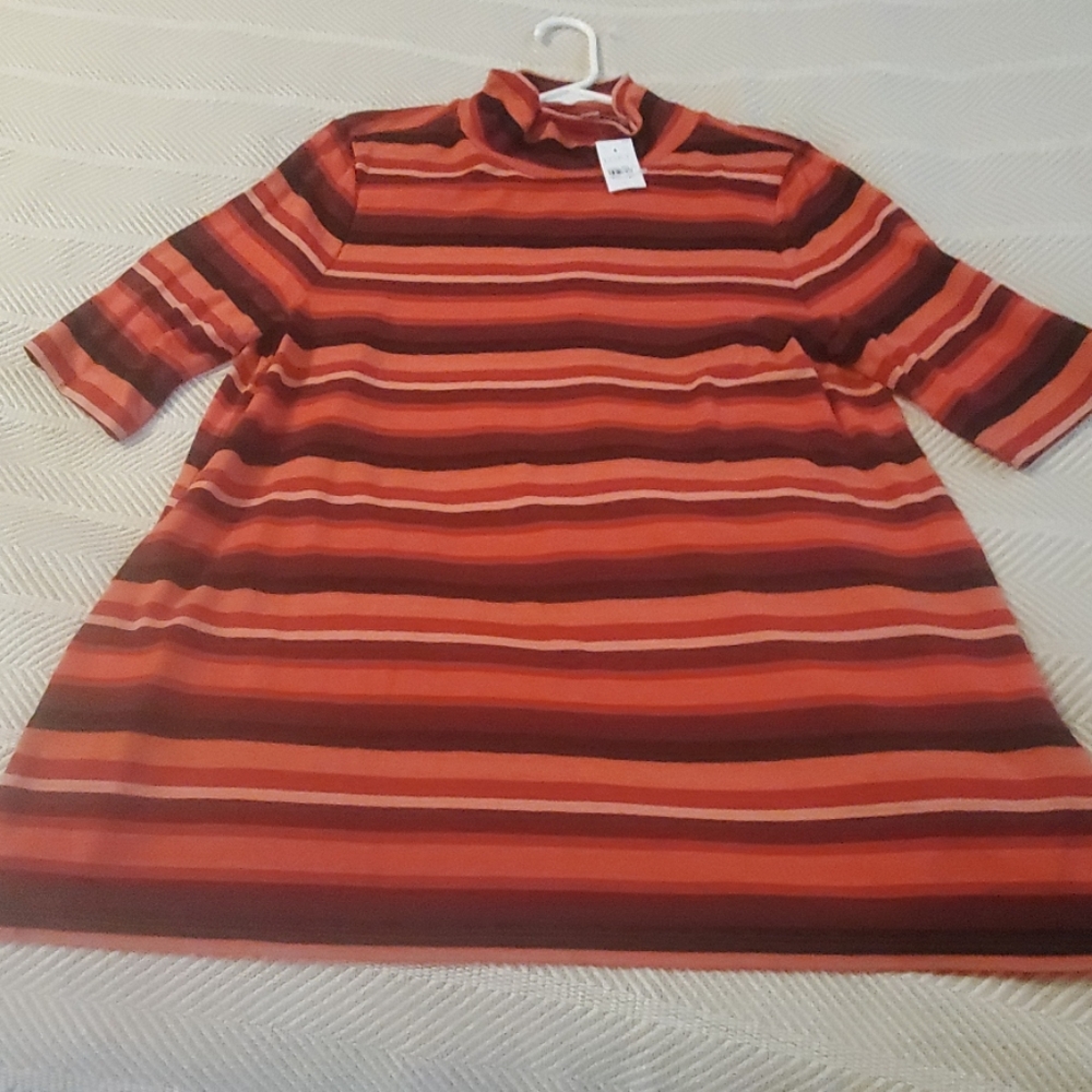 Loft striped top. Size Large NEW!!!!